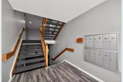 3211 Heritage Square Dr #12, Colerain Township, OH 45251 - Photo 3