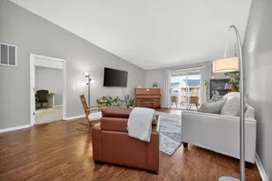 3211 Heritage Square Dr, Colerain Township, OH 45251 - Photo 7