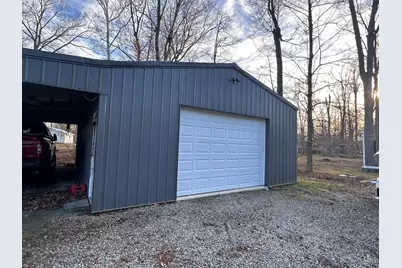 7081 Woodland Trail, Hillsboro, OH 45133 - Photo 3