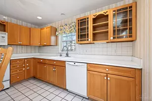 6542 Rainbow Ln, Cincinnati, OH 45230 - Photo 11