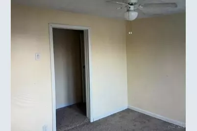 882 E Main Street, Logan, OH 43138 - Photo 5