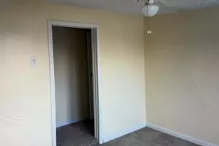 882 E Main St, Logan, OH 43138 - Photo 5