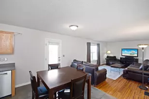 6067 Weber Oaks Dr, Miami Township, OH 45140 - Photo 7