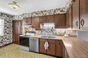 571 Libbejo Dr, Delhi Township, OH 45233 - Photo 11