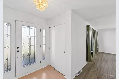 1128 Oldwick Drive, Reading, OH 45215 - Photo 3