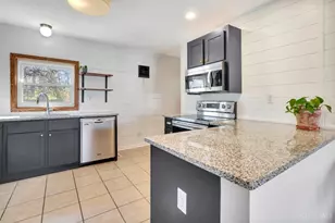 8175 Sunburst Dr, West Chester, OH 45241 - Photo 3