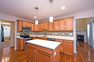 1090 Ridgepointe Dr, Union Township, OH 45103 - Photo 17