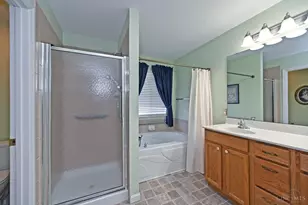 1090 Ridgepointe Dr, Union Township, OH 45103 - Photo 35