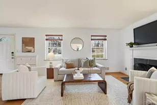 4136 Paxton Woods Dr, Cincinnati, OH 45209 - Photo 7