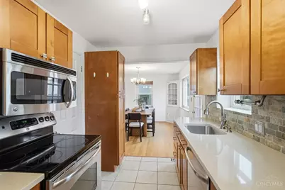 4136 Paxton Woods Drive, Cincinnati, OH 45209 - Photo 13