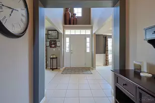 1196 Creekstone Dr, Batavia, OH 45103 - Photo 3