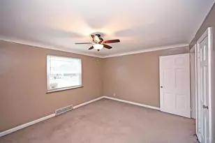 7552 Montgomery Rd, Sycamore Township, OH 45236 - Photo 15