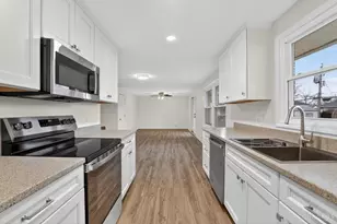 694 Park Ave, Springdale, OH 45246 - Photo 21