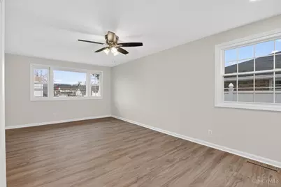 694 Park Avenue, Springdale, OH 45246 - Photo 23