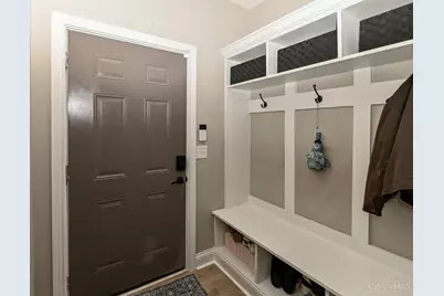 6328 Desmond Street, Cincinnati, OH 45227 - Photo 13