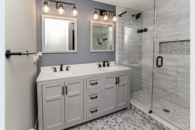 6328 Desmond Street, Cincinnati, OH 45227 - Photo 17