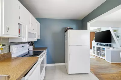 10514 Thornview Drive, Sharonville, OH 45241 - Photo 11