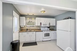 10514 Thornview Dr, Sharonville, OH 45241 - Photo 9