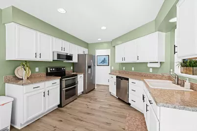 1065 Dunstan Court, Hamilton Township, OH 45152 - Photo 13