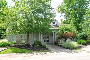 492 Mapleleaf Dr, Union Township, OH 45255 - Photo 31