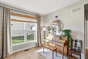 6313 Ashford Dr, Miami Township, OH 45140 - Photo 13