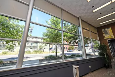 1440 Main Street, Cincinnati, OH 45202 - Photo 25