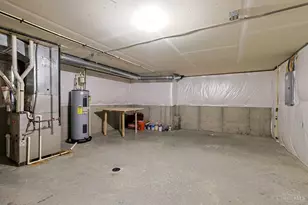 1919 Washburn St, Cincinnati, OH 45223 - Photo 37