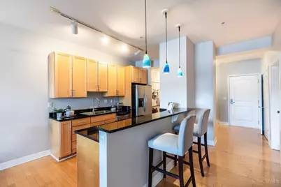 2260 Riverside Drive #405, Cincinnati, OH 45202 - Photo 9