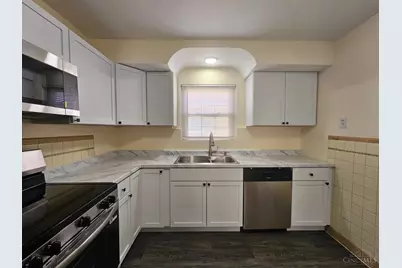 1190 West Way, Cincinnati, OH 45224 - Photo 13