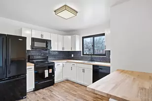 6074 Johnson Rd, Cincinnati, OH 45247 - Photo 15