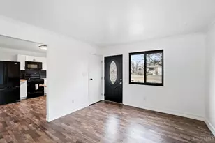 6074 Johnson Rd, Cincinnati, OH 45247 - Photo 9