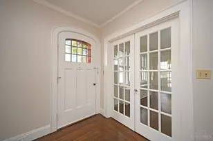 741 Red Bud Ave, Cincinnati, OH 45229 - Photo 5