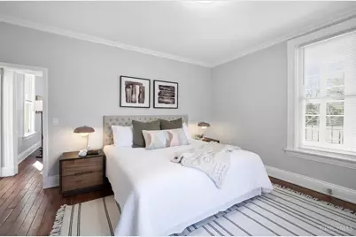 6009 Erie Avenue, Cincinnati, OH 45227 - Photo 9