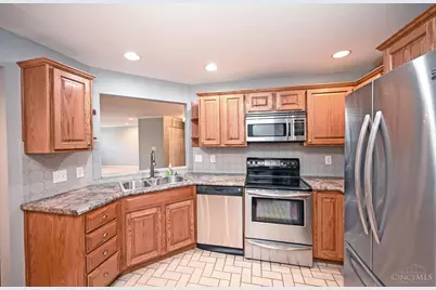 6321 Eagles Lake Drive #19, Cincinnati, OH 45248 - Photo 17