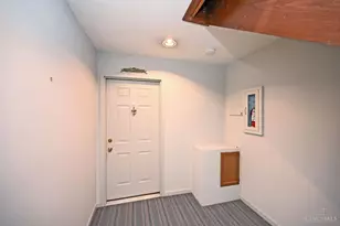 6321 Eagles Lake Dr, Cincinnati, OH 45248 - Photo 5