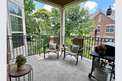 207 Stetson Street, Cincinnati, OH 45219 - Photo 3