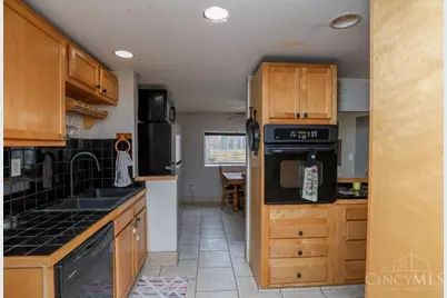 1194 Obannonville Road, Loveland, OH 45140 - Photo 9