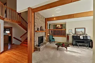 8410 Todd Creek Cir, West Chester, OH 45069 - Photo 3