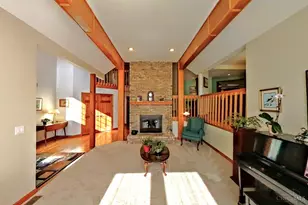 8410 Todd Creek Cir, West Chester, OH 45069 - Photo 5