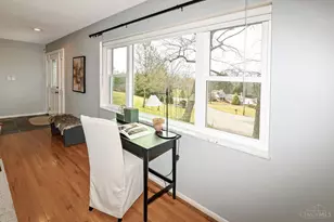 698 Cedar Knolls Ct, Anderson Township, OH 45230 - Photo 9