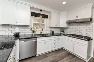 698 Cedar Knolls Ct, Anderson Township, OH 45230 - Photo 17