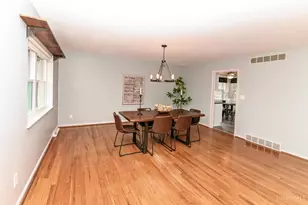 698 Cedar Knolls Ct, Anderson Township, OH 45230 - Photo 13