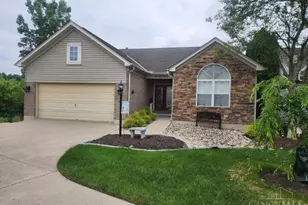 7777 Swansong Cir, Maineville, OH 45039 - Photo 1