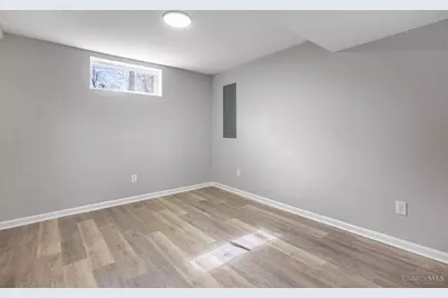 6230 Overture Drive, Miami Township, OH 45449 - Photo 23