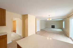 5705 Pepperridge Ct, Hamilton Township, OH 45039 - Photo 11