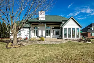 8087 Laurel Lake Ct, Liberty Township, OH 45044 - Photo 11