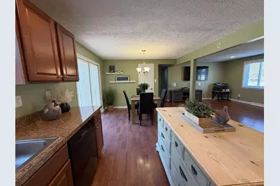 6053 Catherine Drive, Miami Township, OH 45150 - Photo 7