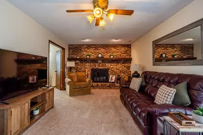 612 Applehill Drive, West Carrollton, OH 45449 - Photo 17