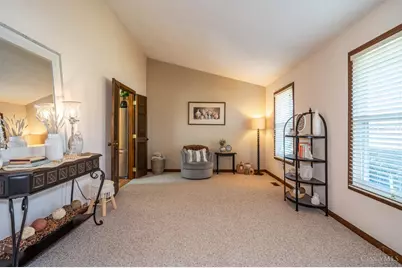 612 Applehill Drive, West Carrollton, OH 45449 - Photo 3