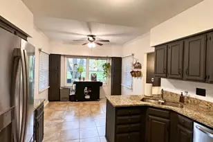 1513 Charleston Ln, Miami Township, OH 45140 - Photo 17